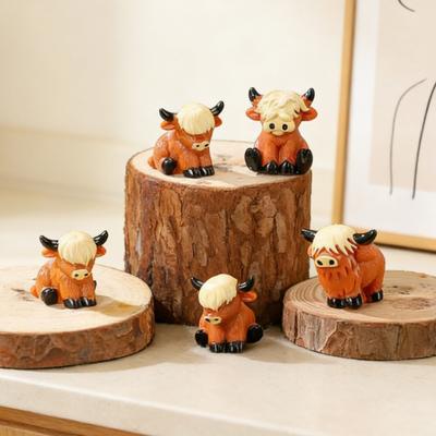 Mini Highland Cow Figurines Handmade Resin Miniature Cow Statue Cute Farm Animal Sculpture for Home Garden Office Desk Decor DIY Micro Landscape