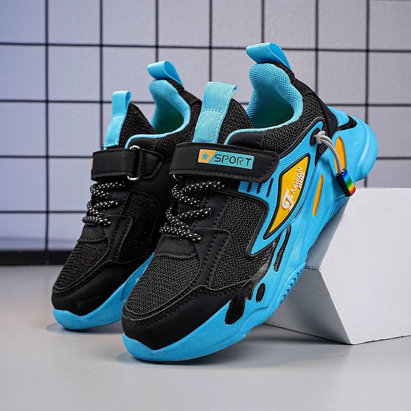 Boys' sports shoes 2025 spring and autumn new classmates breathable waterproof middle and older children running shoes student leather shoes