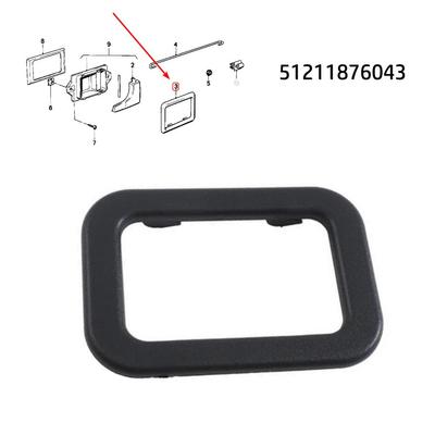 1 szt. Listwa klamki 51211876043 Listwa klamki drzwi Plastikowa