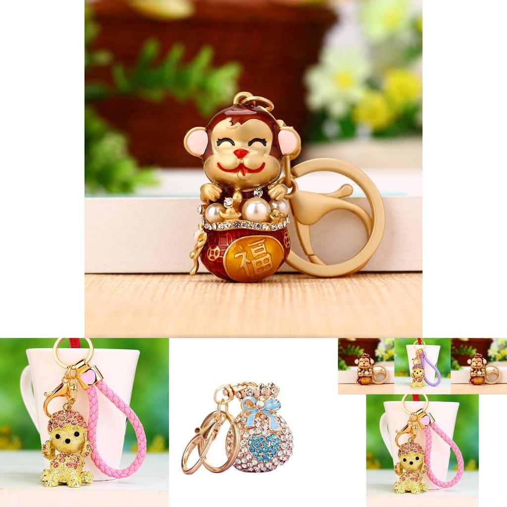 Shiny Creative Metal Monkey Keychain For Women With Glittering Design Perfect For Gifts
