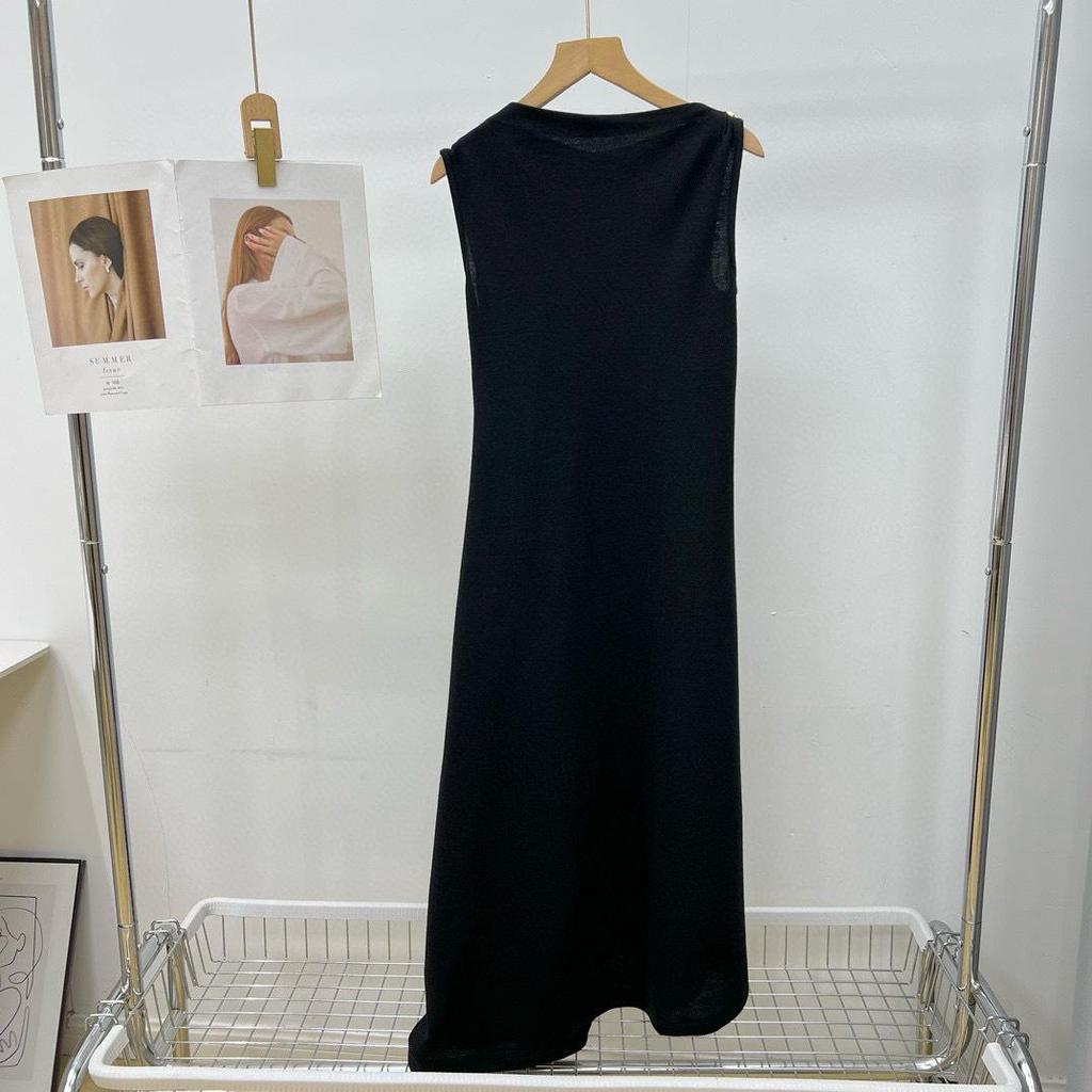 Merino Wool Blend Pleated Slimming Dress with Gold Buttons