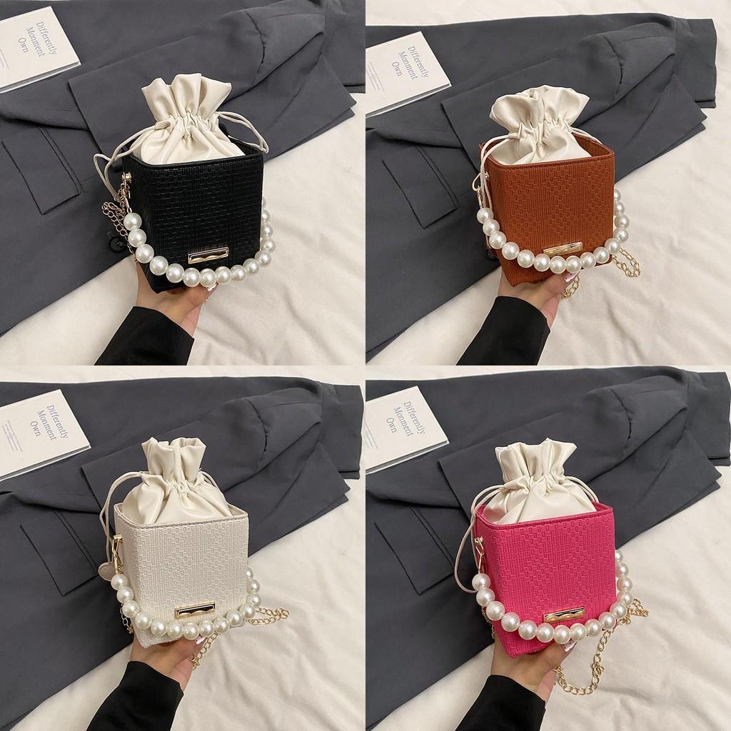 Fashionable Minimalist Small Shoulder Bag For Women Trendy Autumn Style In Black Brown White Pink And Khaki