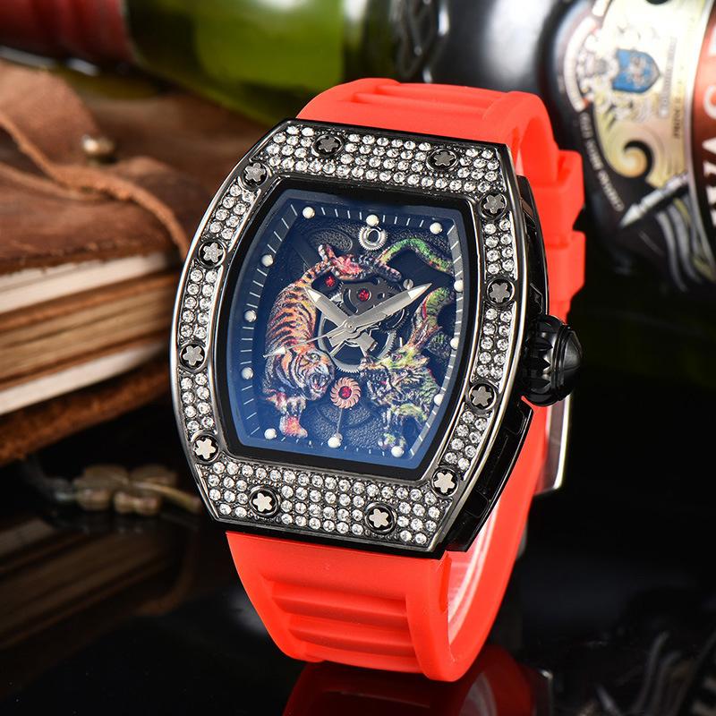 Electroplated Color Literal Quartz Watch, Versatile Trend Men's and Women's Watches, Wine Barrel-shaped Full Diamond