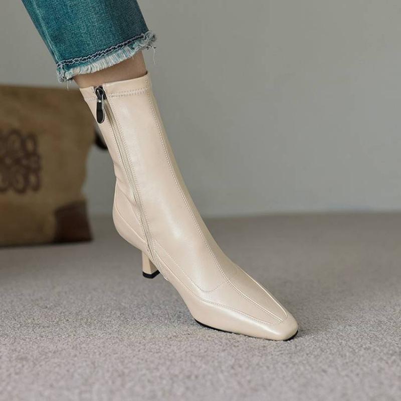 New Solid Color Versatile Martin Boots Rubber Sole High Heel Pointed Large Size Leather Boots Autumn and Winter Fine Heel Zipper Medium Boots