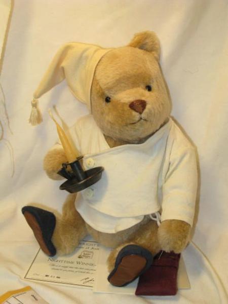 John R Wright "Nighttime Pooh" 30cm