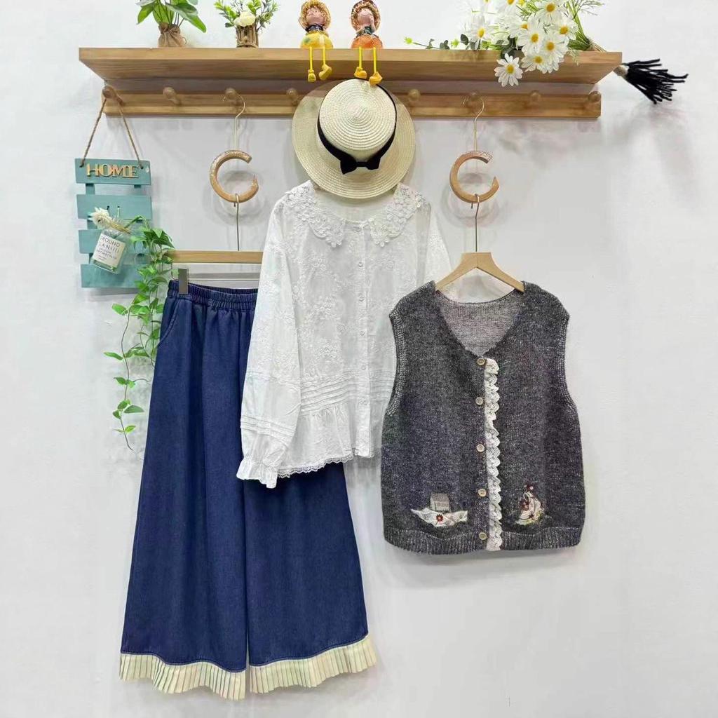 Japanese Sweet Lace Trim Knit Vest - Embroidered, Loose Fit