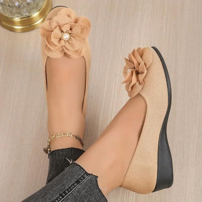 Fashion 2025 Summer Hot Sale Women's Round Toe Flats Soft Sole Casual Shoes Pearl Floral Shallow Slip on Daily Outdoor Flats Shoes Women