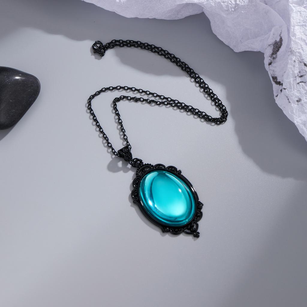 Neue Vintage Gothic Vampir Relief Anhänger Halskette für Männer Frauen Exquisite Hexerei Schmuck Kragen Geschenk Choker