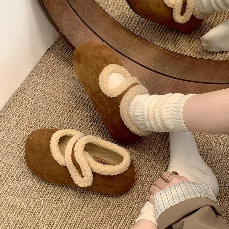 Fashion Shallow Mouth Korean Shoes Round Toe Loafers Fur All-Match Casual Female Sneakers Dress Flats Women 2025 New Winter Leisure Soli