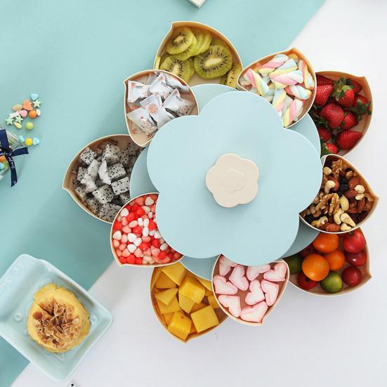 Rotating Fruit Plate with Lid 10 Divided Compartments Easy to Clean Snacks Dips Party Appetizers Plastic Snack Tray