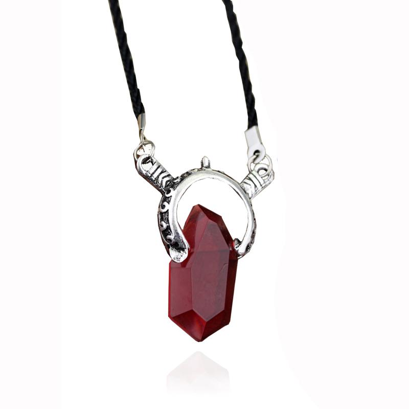 Collana Ciondolo alla Moda DMC Devil MayCry 5 Dante Gemma Rossa Blu Collane Cosplay Catena Lunga di Corda Regali Vintage per Donne Uomini