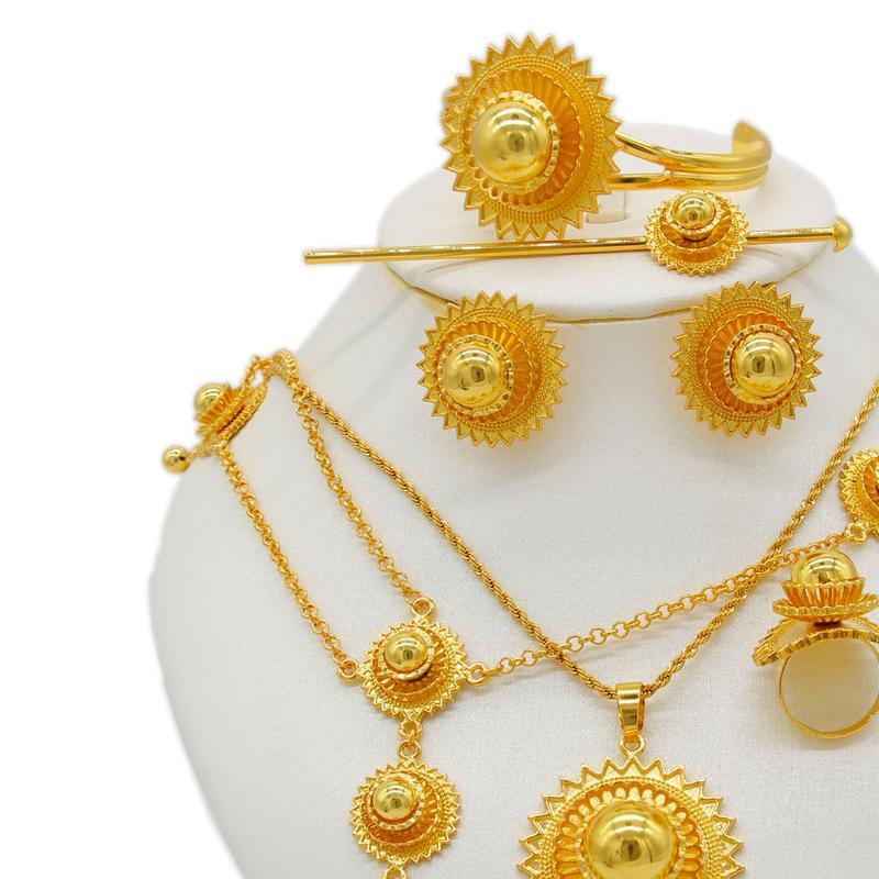 

Позолоченные свадебные украшения Заколка для волос Ожерелье Серьги Браслет Кольцо Свадебные украшения Набор для женских подарков