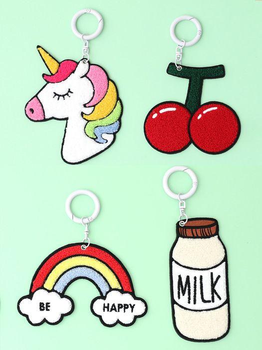 HOLLYSATUNS Holly Bag Keyring_Milk