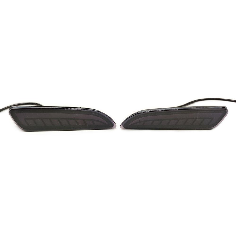 2PCS Car LED Reflector Light For Toyota Corolla Cross 2020 2021 2022 Rear Fog Lamp Bumper Brake Light Dynamic Turn Signal