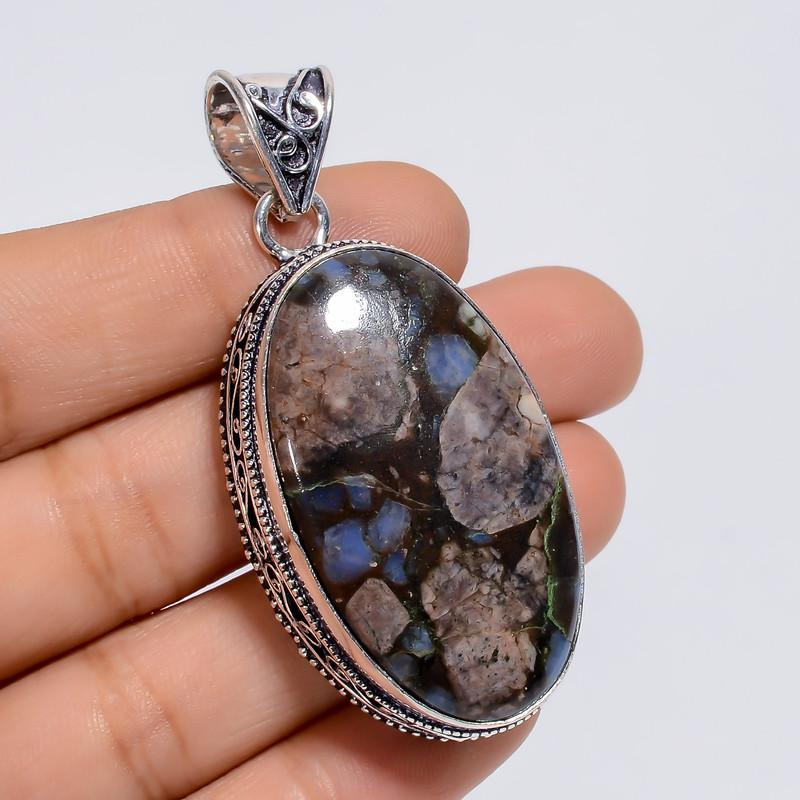 

Sterling Silver Infinity Pendant for Wife with Custom Engraving 8-9