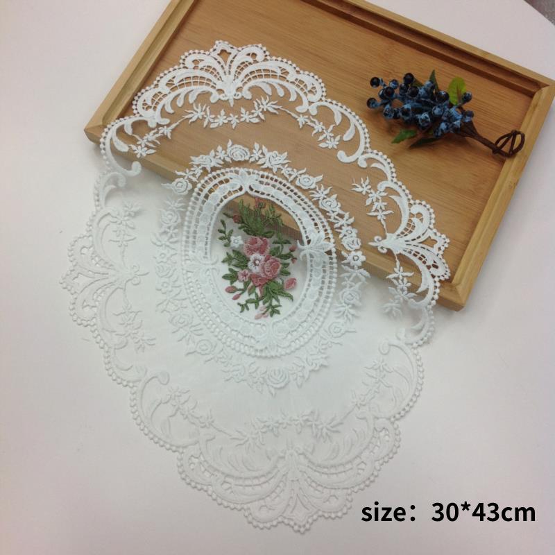 New Dinning Lace Table Cover Embroidered Table Cloth Elegant Round Tablecloth Coffee Coasters Napkin Party Wedding Decoration