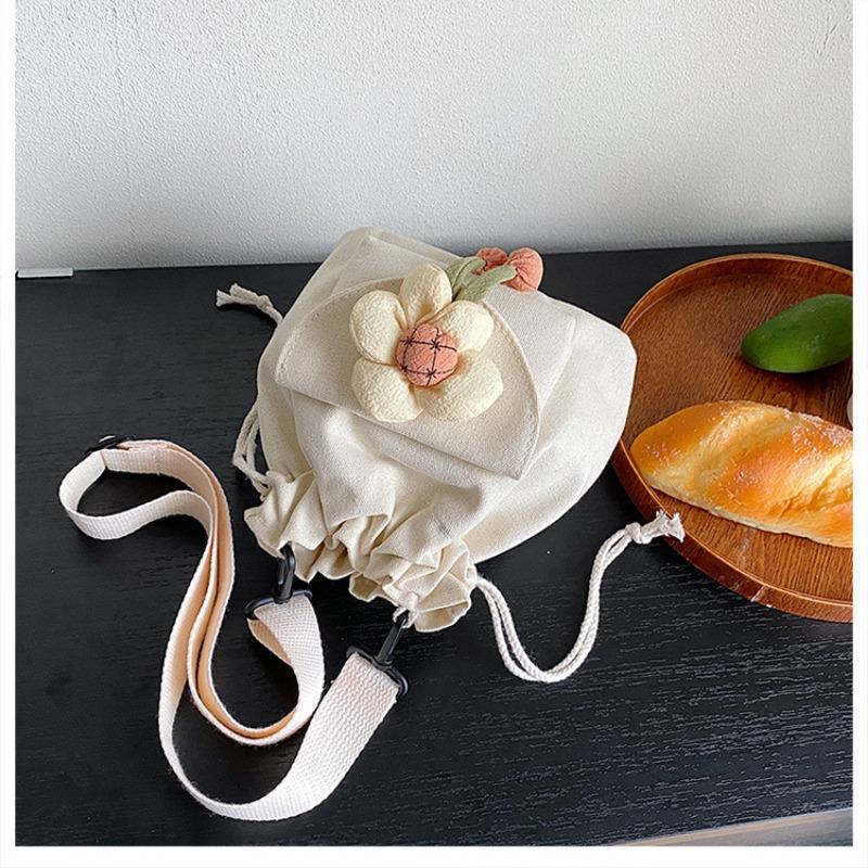 Cute Girl Crossbody Bag Casual Shoulder Bag Women Japanese Minimalist Drawstring Bucket Bag New Floral Design