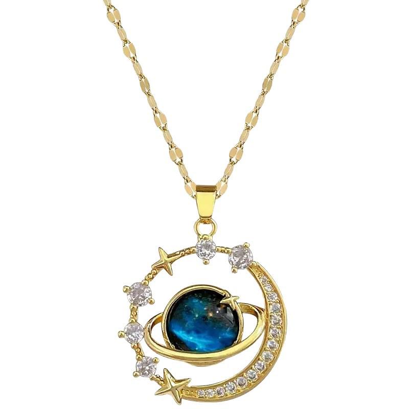 Trendy Women's Starry Sky Necklace: Luxe, Shiny, Versatile Clavicle Accessory