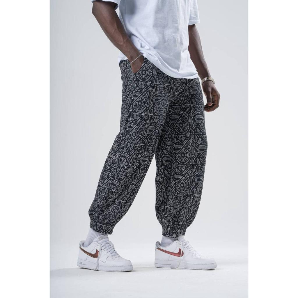 Unisex Shawar With Elastic Waist.