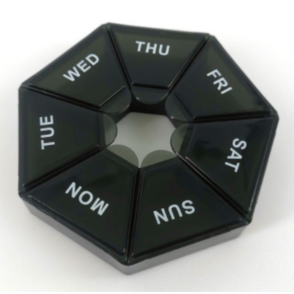 Przenośny 7-dniowy ośmiokątny pojemnik na pigułki z oznaczonymi przegródkami