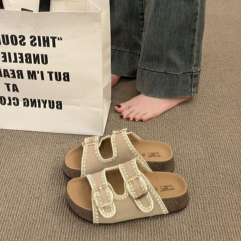 

Woven slippers women s summer wear 2025 new small soft bottom thick bottom heightening Internet celebrities versatile and beautiful one-word drag 35 бежевый