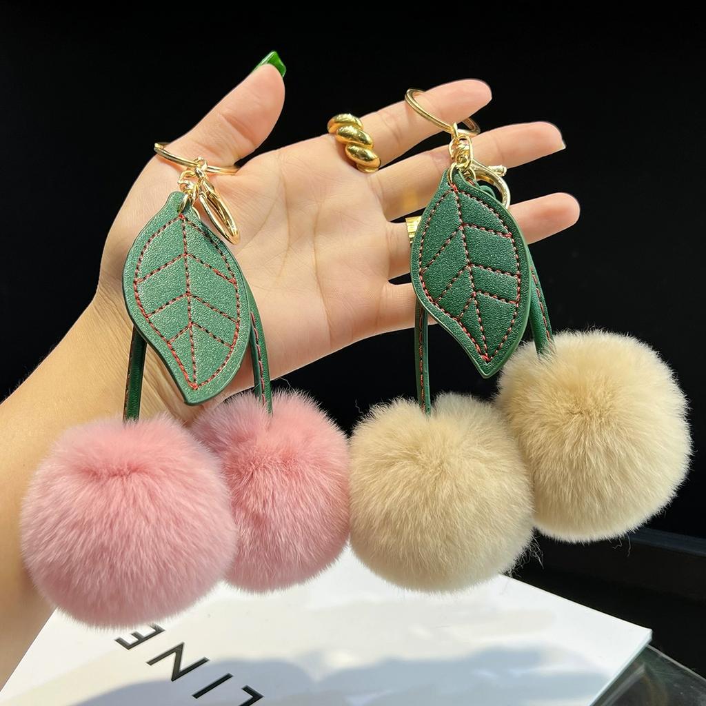 Echtes Rexkaninchenfell Kirsch Auto Schlüsselanhänger Anhänger Internet-Berühmtheiten Ins Niedlicher Pompon Taschenanhänger Geburtstagsgeschenk