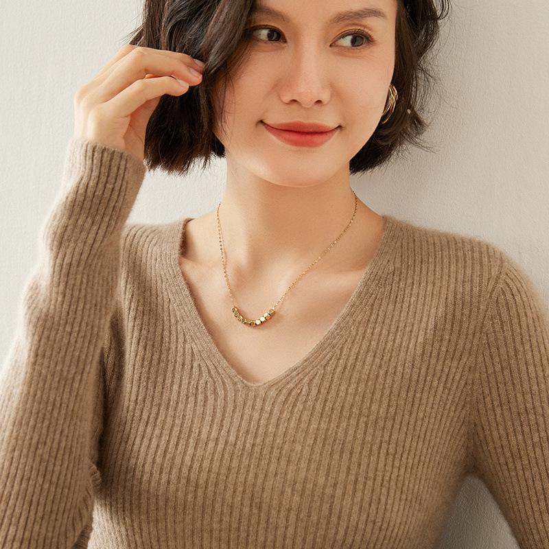 

Женский кашемировый свитер в рубчик с V-образным вырезом облегающего кроя для осени и зимы M (Suitable for 85-110 jin)