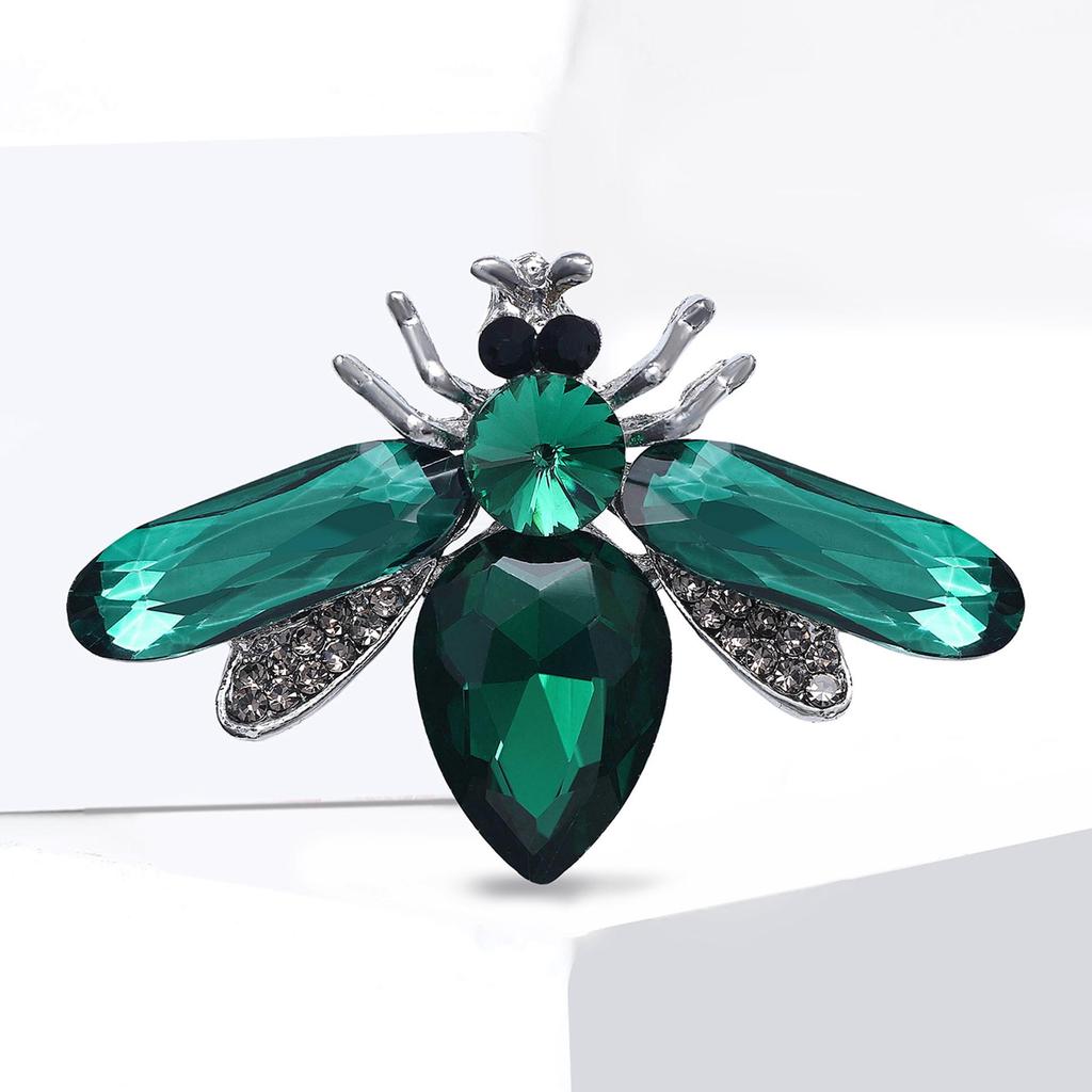 Korean Crystal Bee Brooch: Cute Insect Lapel Pin & Fashion Accessory