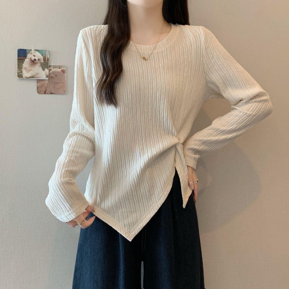

Plus Size Textured Split Long Sleeve T-Shirt for Women - Slimming, Flaw-Hiding, Casual Wear for Spring & Autumn 3XL [161-180 kg] белый
