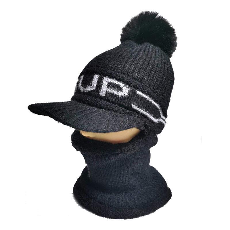 

Hats for women, cute fur ball neck scarf one-piece hat, autumn and winter velvet knitted hat, outdoor cycling ear protection and neck protection hat