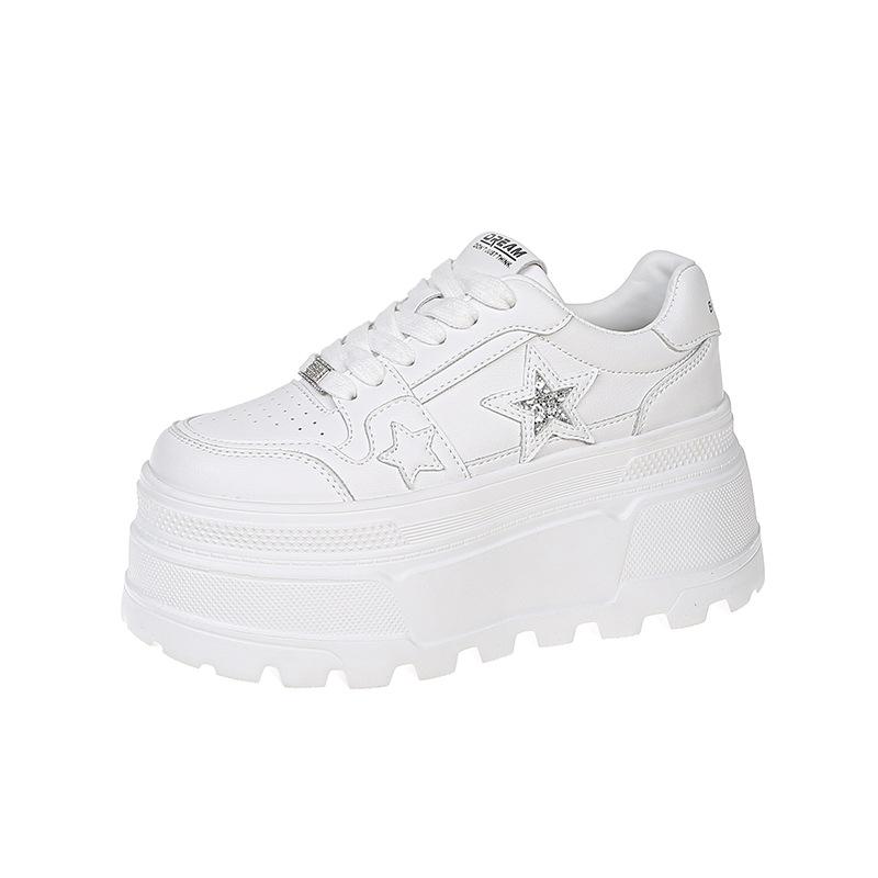 European Station Leather Little White Shoes Women's 2025 New Small Height Increase Star Board Shoes with Skirt Platform Muffin Shoes