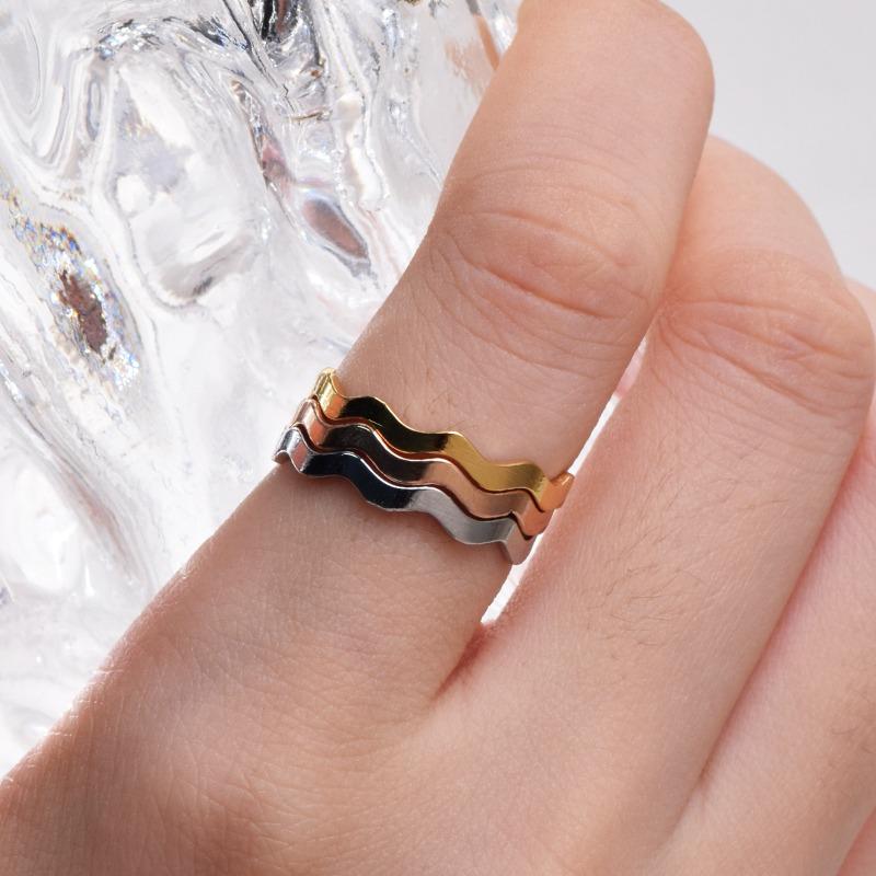 Simple Mobius plain ring ring Versatile wind geometric wave opening stainless steel ring