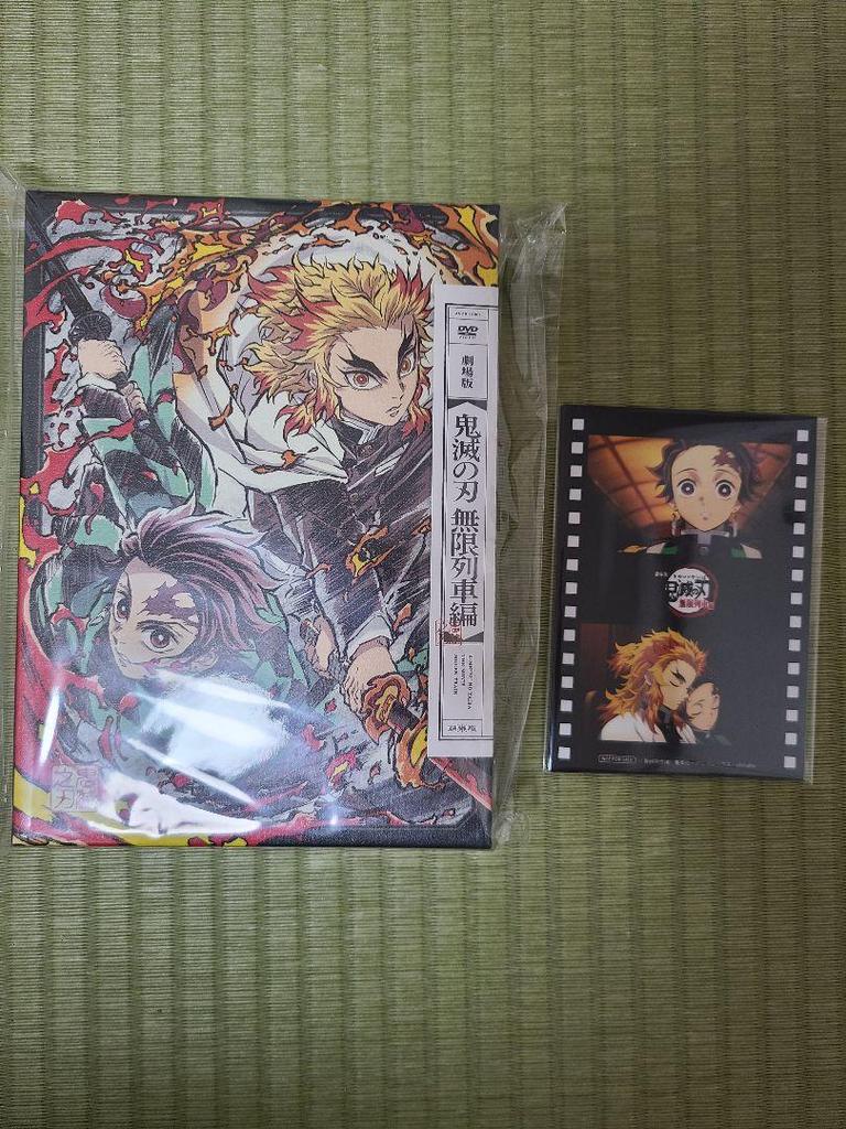 [USED] Character goods set, limited edition with art book and DVD bonus