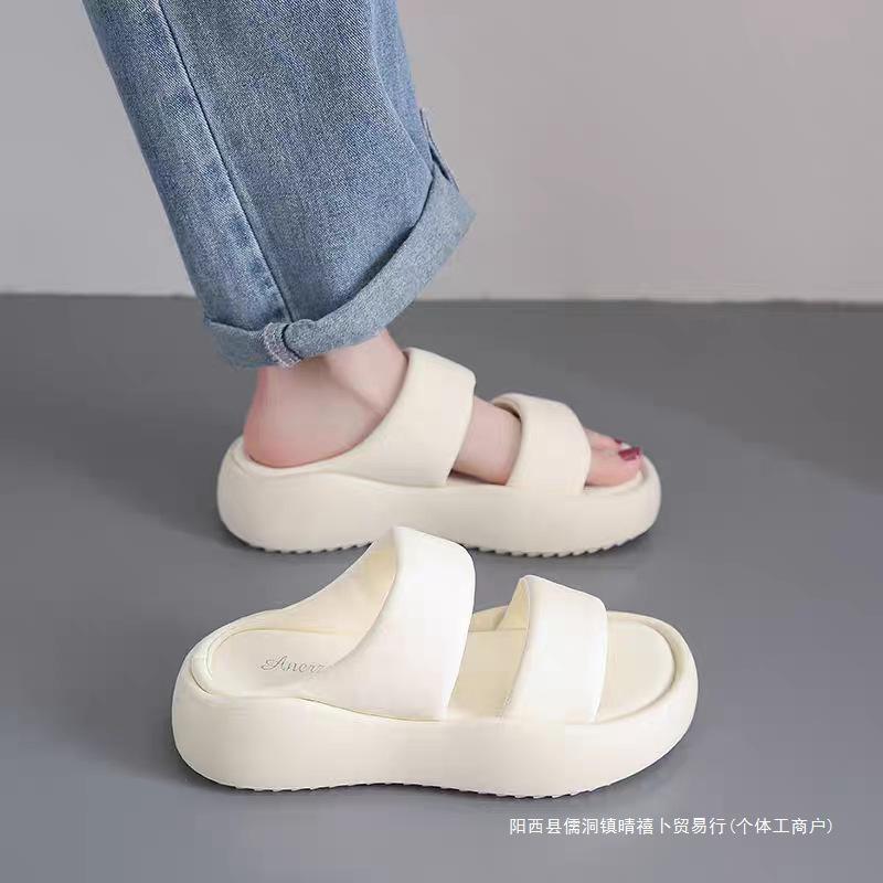 Papuci cool verzi de lux pentru femei 2025 vară noi la modă versatili cu o bandă, cu talpă moale, antiderapanți, pantofi de plajă