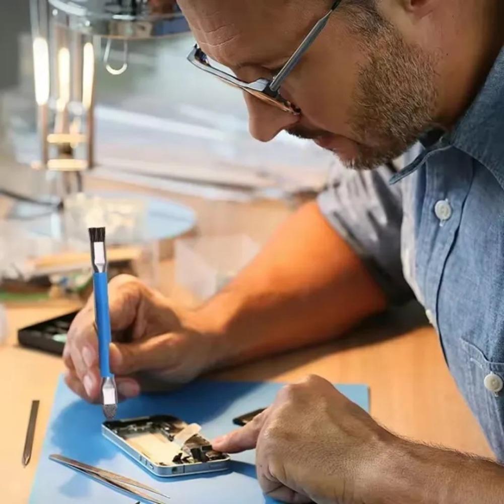 Sichere Stahl-Draht-Doppelkopf-Bürste Antistatisch Motherboard PCB Reinigungsbürste Handy Reparatur Werkzeugsatz Für IC-Kleberentfernung