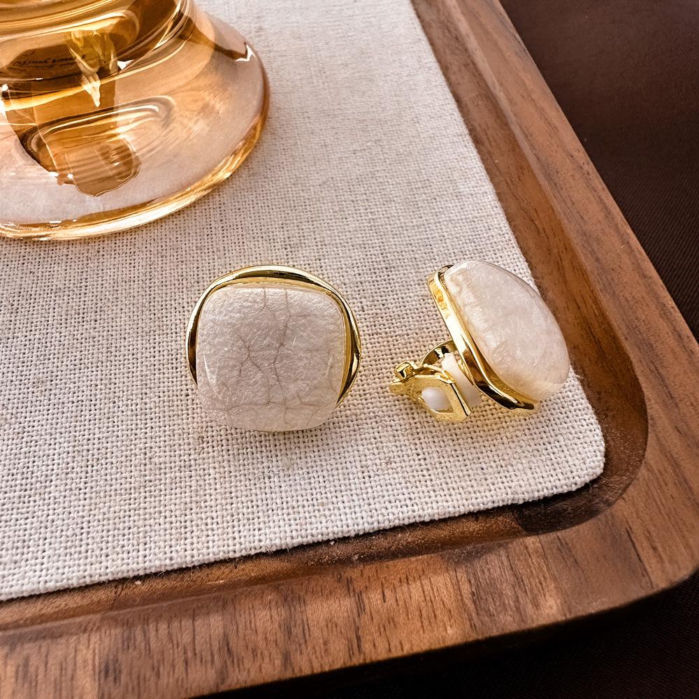 Vintage Französische Ohrclips mit ovalen Perlen für nicht-durchstochene Ohren