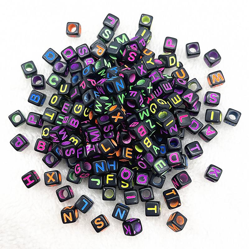 100pcs 7x4mm 6x6mm Mixed Alphabet Letter Beads Charms Beads for Making Jewelry Diy Handmade Bracelets Accessories