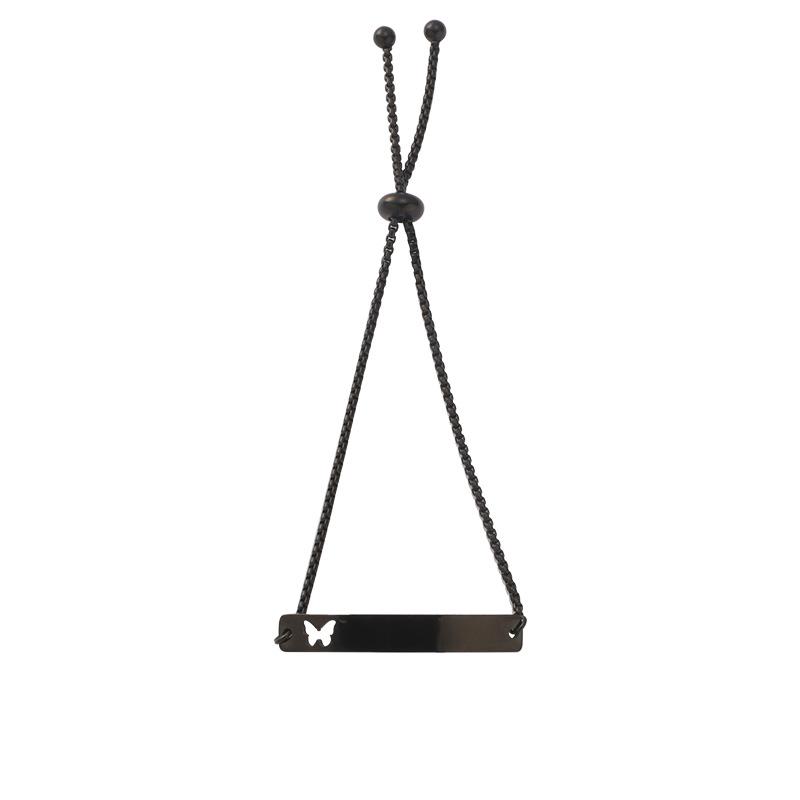 

Браслет-манжета из нержавеющей стали с гравировкой в виде бабочки и регулируемой цепочкой