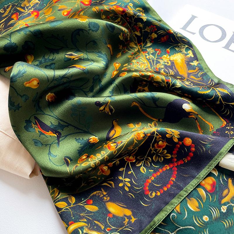 Animal Print 100% Silk Square Scarves Women Design Neck Scarf Summer Headband Hairband Lady Headkerchief Luxury Bandana