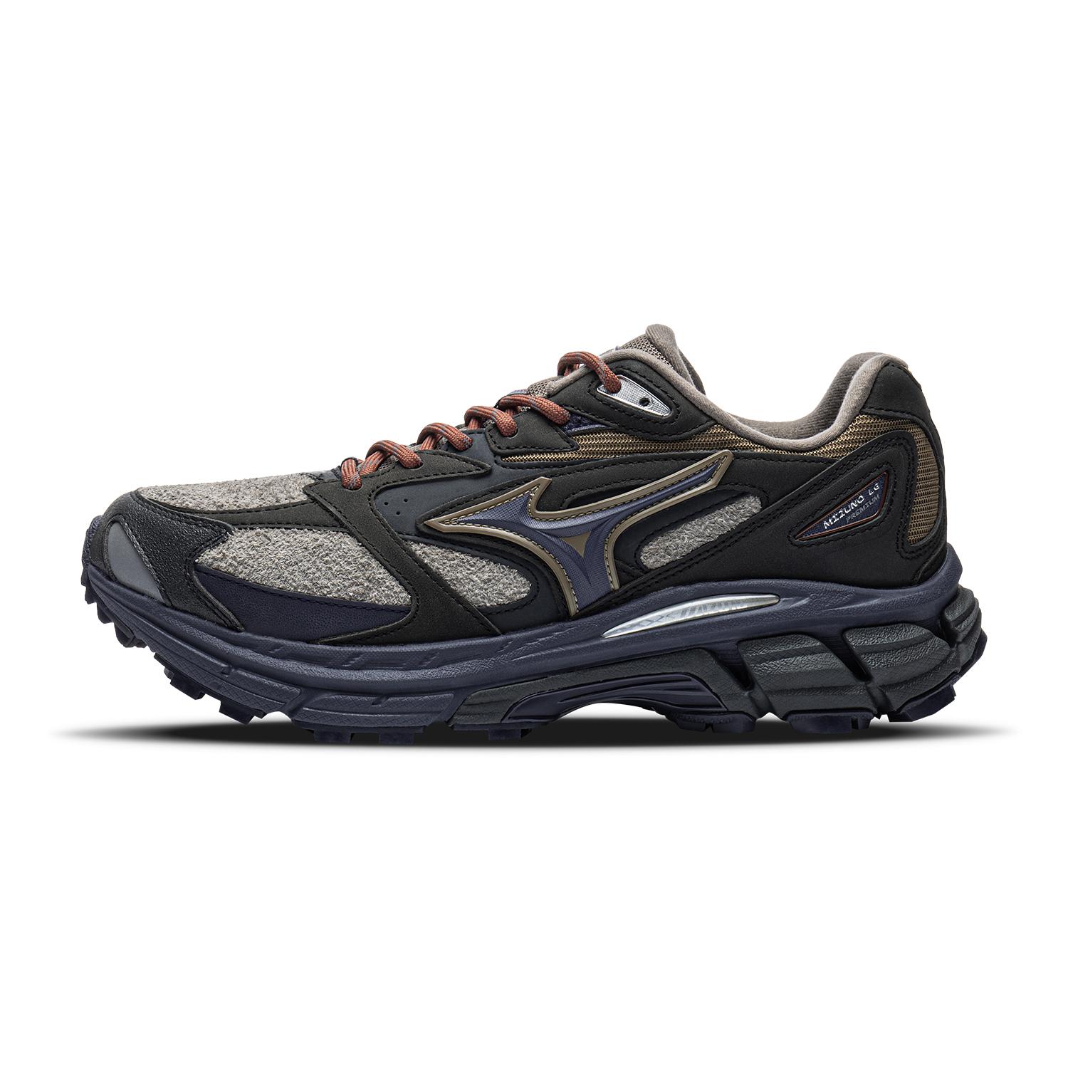 Mizuno LG Premium Reflective Low top Running Shoes Men s Tan D1GH241111 41