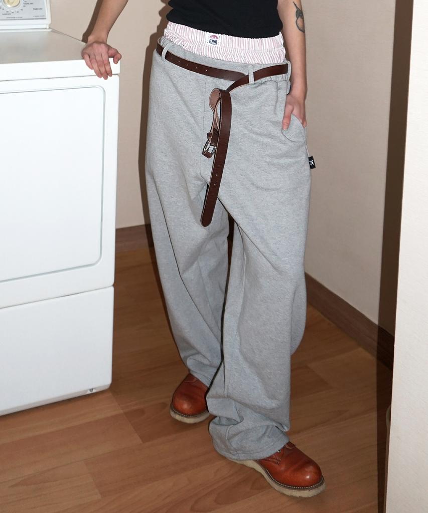 FIELDMANUAL Trunk Sweat Slacks Light Gray