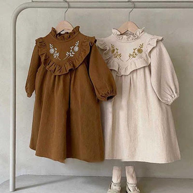 Korean Autumn Lace Embroidered Mother-Daughter Princess Dress with Lotus Leaf Design