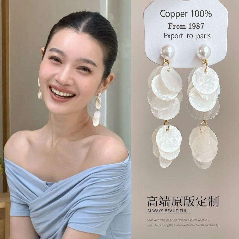 

Summer White ~ Natural Shell Tassel Earrings Elegant Pearl round Stud Earrings Suitable for Seaside Vacation White pearl shell tassel earrings a pair