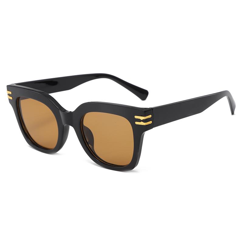 

Fashion Exquisite Square Sunglasses Women Men Vintage Luxury Brand Designer Sun Glasses Pool Party Travel Lady Man Glasses Uv400