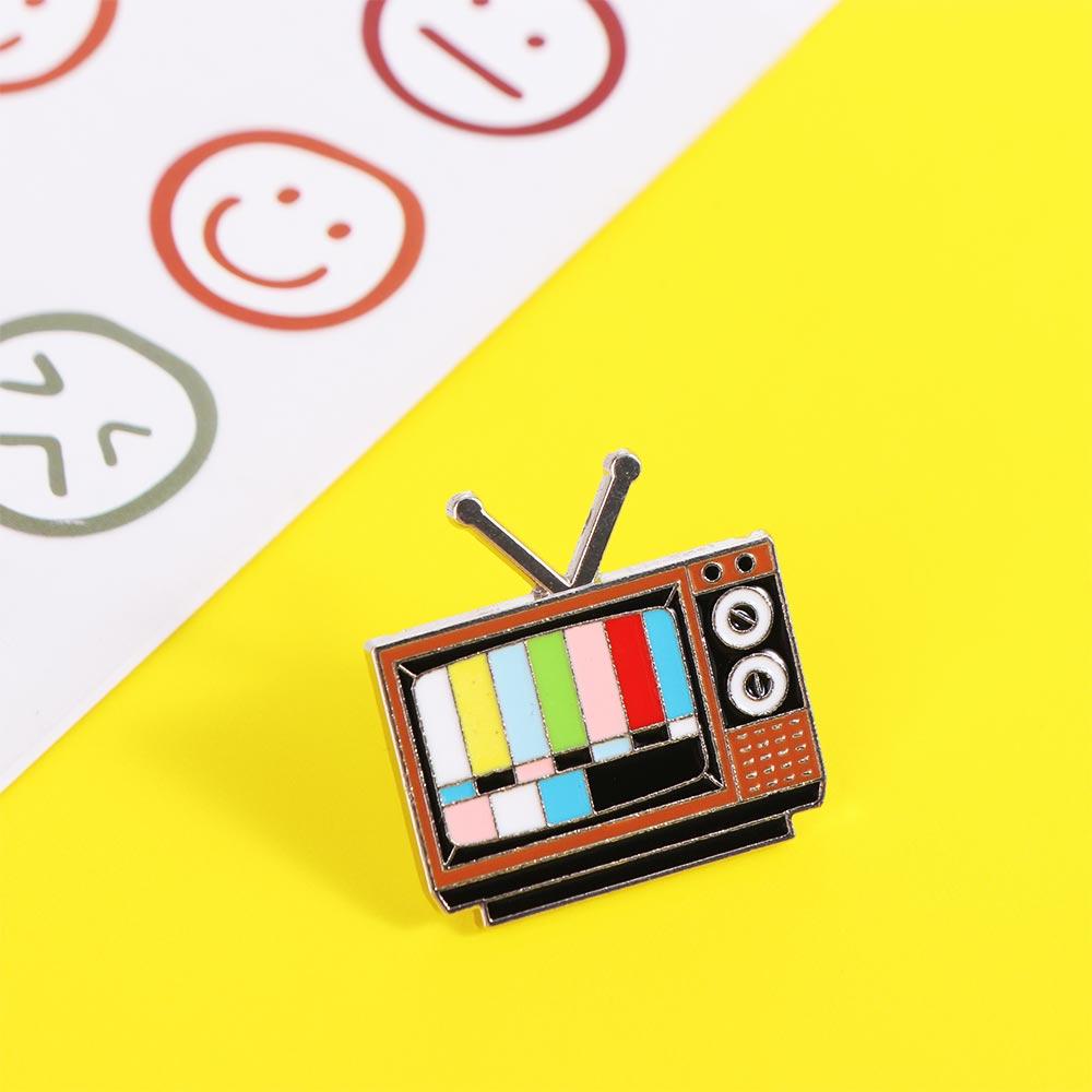 Retro Vintage TV Pin No Signal Television Brooches Fashion Antenna TV Pins  Jewelry