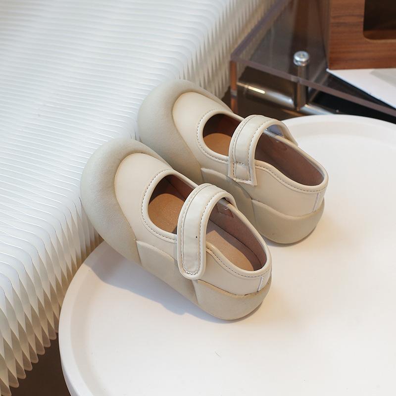 Children's Mary Jane leather shoes 2025 spring and summer new boys and girls foreign style little white board shoes ugly cute big head single shoes