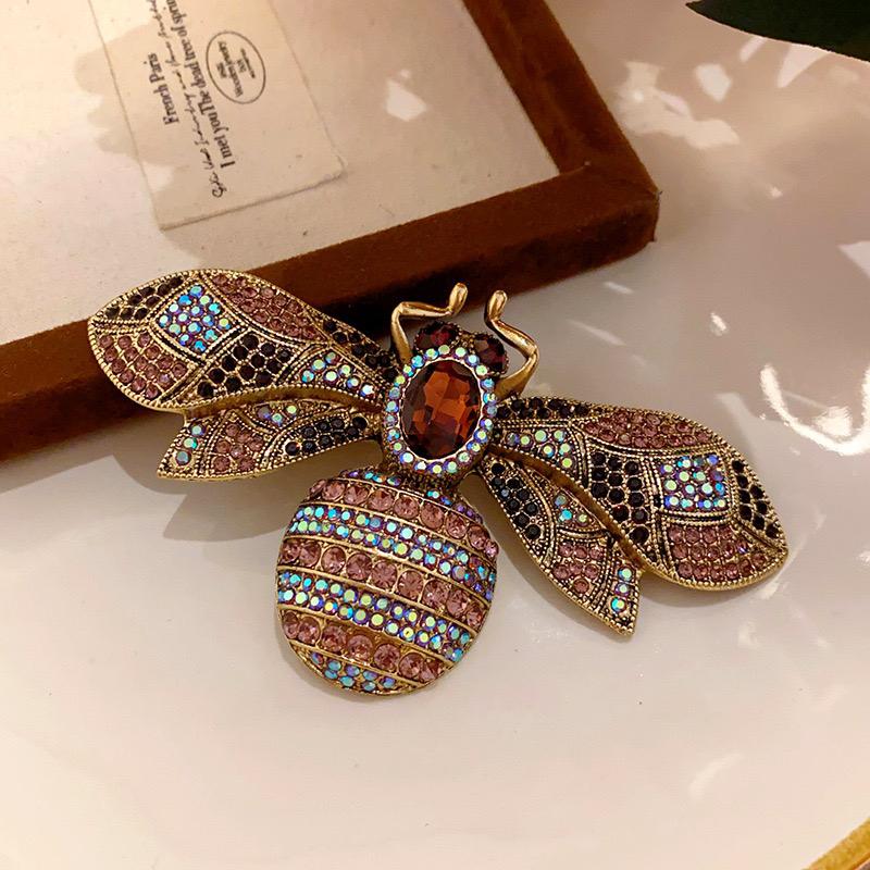 Elegant Women Men Fashion Classic Crystal Bee Exaggerated Brooch Badges Creative Lady Insect Rhinestone Luxury Pin Buckles