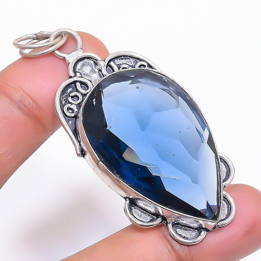 

Natural Iolite Quartz Gemstone 925 Sterling Silver Jewelry Pendant 2.09 h6h97