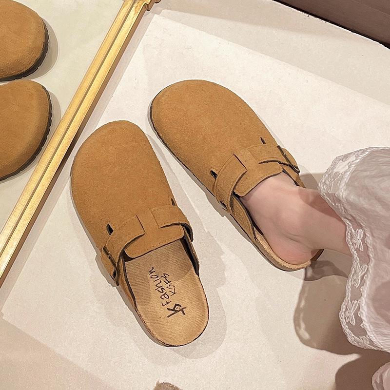 Unisex Retro Cork Slippers: Closed-Toe, Casual, Outdoor, Slip-On Shoes for Couples.