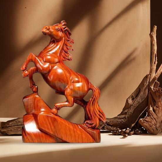 Holzpferd Figur Kleine Pferdestatue 2026 Chinesisches Neujahr Tierkreiszeichen Skulptur Feng Shui Büro Schreibtisch Ornament für Reichtum Glück